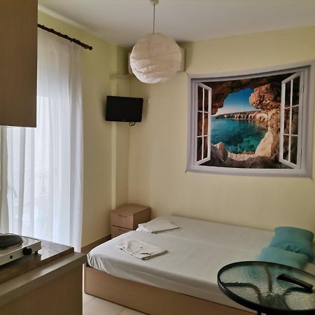 Zorbas Sand Lejlighedshotel Flogita Eksteriør billede